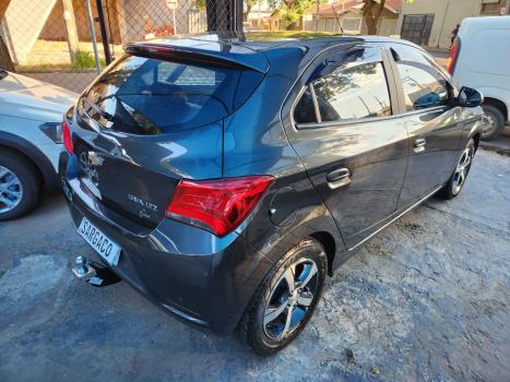 CHEVROLET Onix Hatch 1.4 4P FLEX LTZ, Foto 5