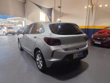 CHEVROLET Onix Hatch 1.0 12V 4P FLEX LT TURBO, Foto 4