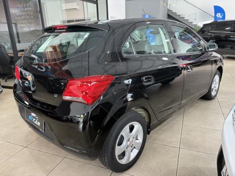 CHEVROLET Onix Hatch 1.4 4P FLEX LT AUTOM�TICO, Foto 10