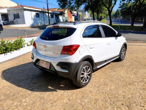 CHEVROLET Onix Hatch 1.4 4P FLEX ACTIV AUTOM�TICO, Foto 7