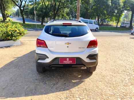 CHEVROLET Onix Hatch 1.4 4P FLEX ACTIV AUTOM�TICO, Foto 8