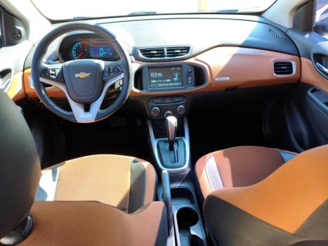 CHEVROLET Onix Hatch 1.4 4P FLEX ACTIV AUTOM�TICO, Foto 10
