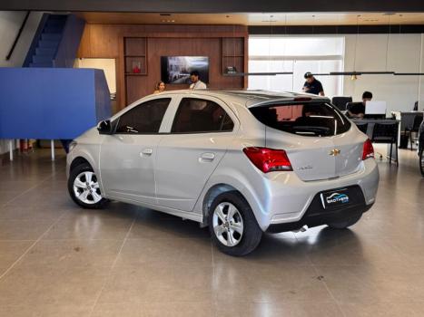 CHEVROLET Onix Hatch 1.0 4P FLEX LT, Foto 6