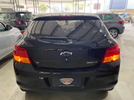 CHEVROLET Onix Hatch 1.4 4P FLEX LT, Foto 7