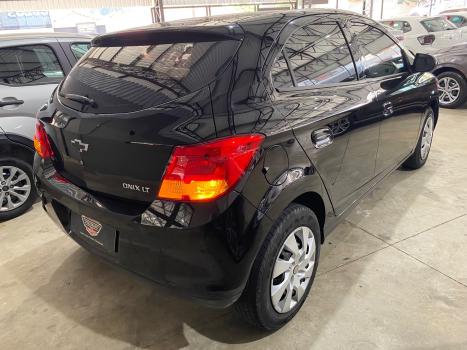 CHEVROLET Onix Hatch 1.4 4P FLEX LT, Foto 8