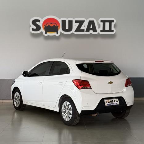 CHEVROLET Onix Hatch 1.4 4P FLEX LT, Foto 3