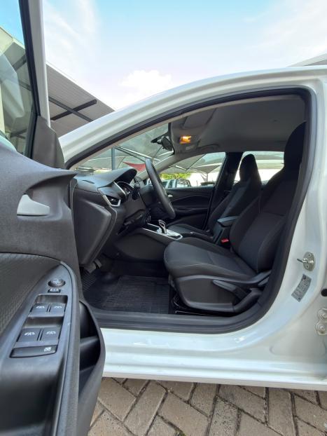 CHEVROLET Onix Hatch 1.0 12V 4P FLEX LT TURBO AUTOM�TICO, Foto 14