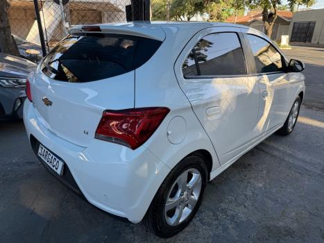 CHEVROLET Onix Hatch 1.4 4P FLEX LT AUTOM�TICO, Foto 5