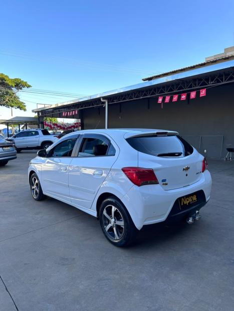 CHEVROLET Onix Hatch 1.4 4P FLEX LTZ AUTOM�TICO, Foto 7