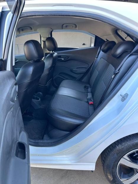 CHEVROLET Onix Hatch 1.4 4P FLEX LTZ AUTOM�TICO, Foto 14