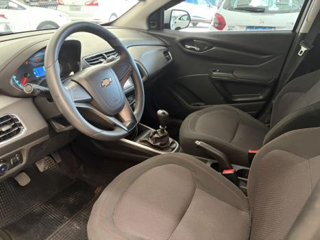 CHEVROLET Onix Hatch 1.4 4P FLEX LT, Foto 2