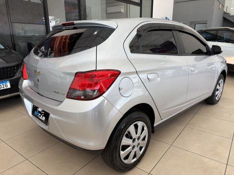CHEVROLET Onix Hatch 1.4 4P FLEX LT, Foto 10