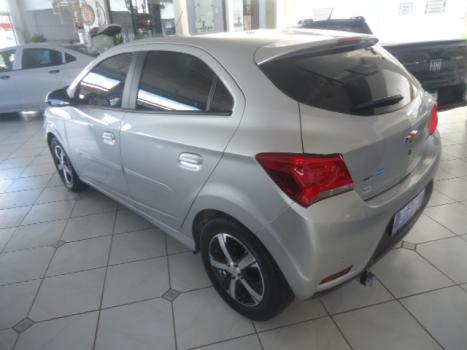 CHEVROLET Onix Hatch 1.4 4P FLEX LTZ, Foto 6