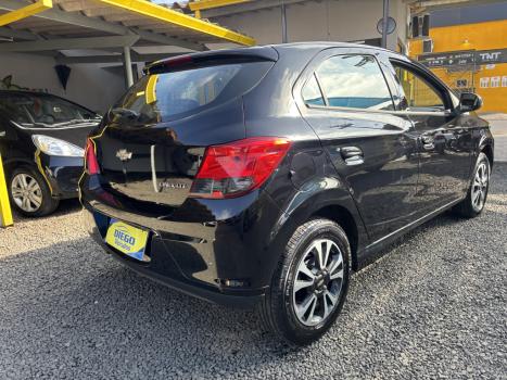 CHEVROLET Onix Hatch 1.4 4P FLEX LTZ, Foto 5
