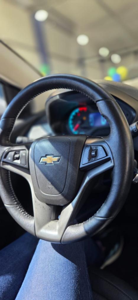 CHEVROLET Onix Hatch 1.4 4P FLEX LTZ AUTOM�TICO, Foto 6