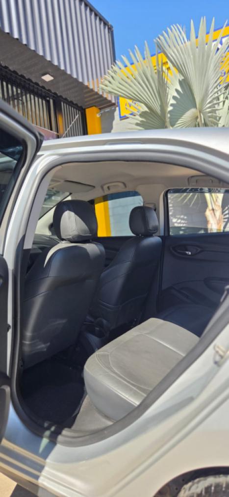 CHEVROLET Onix Hatch 1.4 4P FLEX LTZ AUTOM�TICO, Foto 7