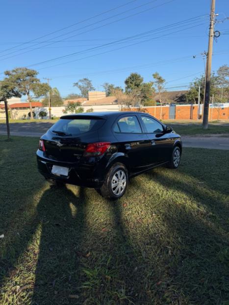 CHEVROLET Onix Hatch 1.4 4P FLEX LT, Foto 4