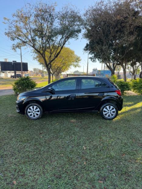 CHEVROLET Onix Hatch 1.4 4P FLEX LT, Foto 13