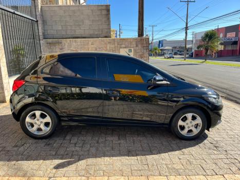 CHEVROLET Onix Hatch 1.4 4P FLEX LT, Foto 5