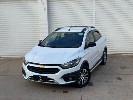 CHEVROLET Onix Hatch 1.4 4P FLEX ACTIV, Foto 3