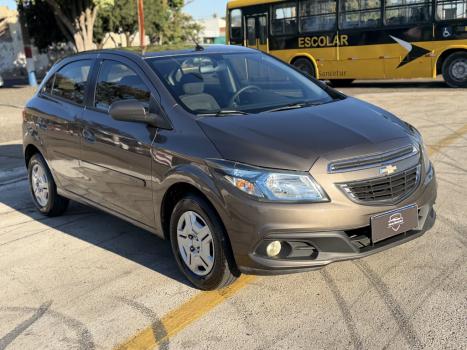 CHEVROLET Onix Hatch 1.4 4P FLEX LT, Foto 1