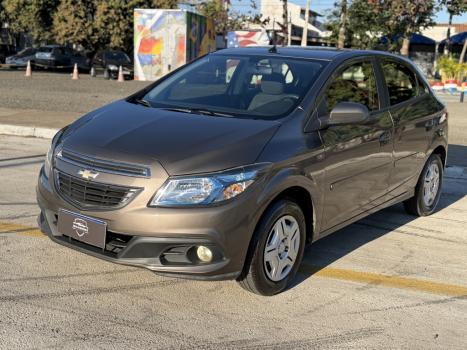 CHEVROLET Onix Hatch 1.4 4P FLEX LT, Foto 2