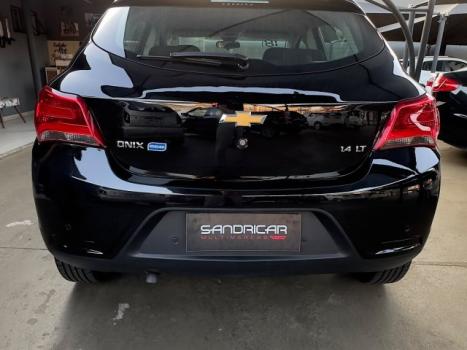 CHEVROLET Onix Hatch 1.4 4P FLEX LT, Foto 3