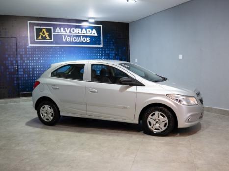 CHEVROLET Onix Hatch 1.0 4P FLEX LT, Foto 2