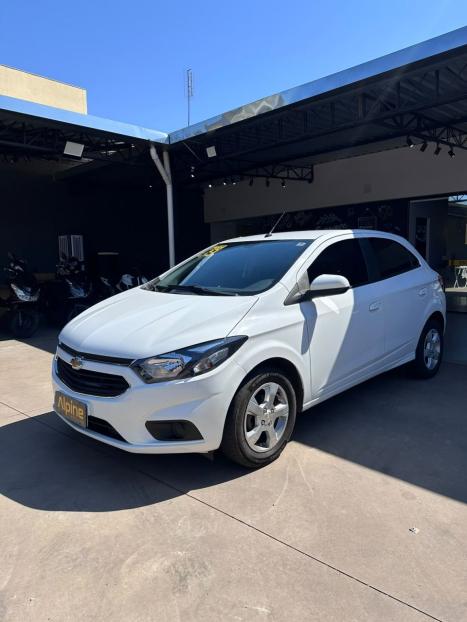 CHEVROLET Onix Hatch 1.4 4P FLEX LT, Foto 2