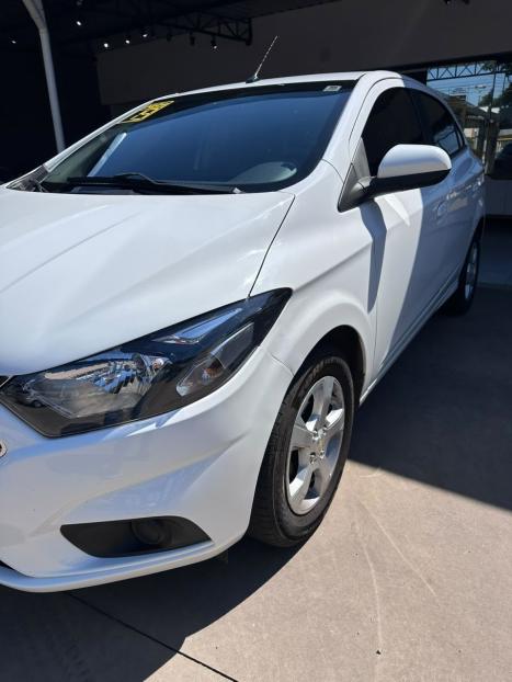 CHEVROLET Onix Hatch 1.4 4P FLEX LT, Foto 4