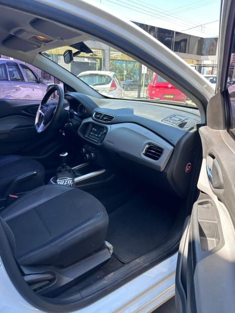 CHEVROLET Onix Hatch 1.4 4P FLEX LT, Foto 13