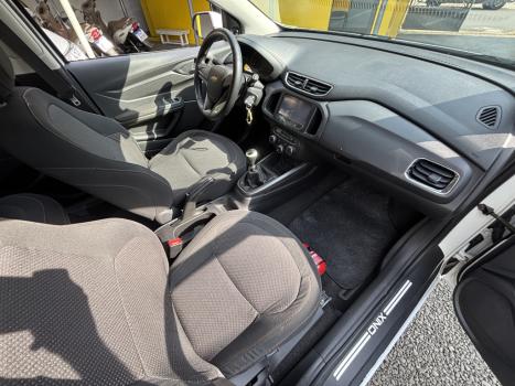 CHEVROLET Onix Hatch 1.4 4P FLEX LT, Foto 12