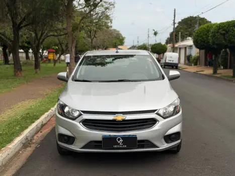 CHEVROLET Onix Hatch 1.4 4P FLEX LT, Foto 2