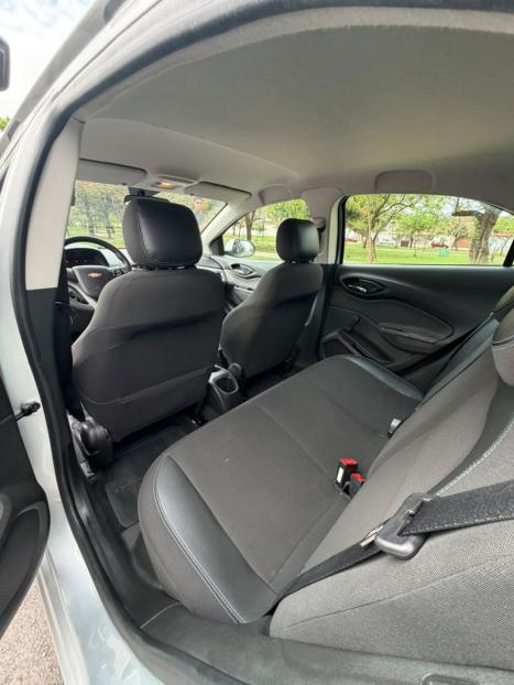 CHEVROLET Onix Hatch 1.4 4P FLEX LT, Foto 6