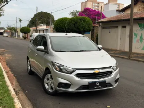 CHEVROLET Onix Hatch 1.4 4P FLEX LT, Foto 10