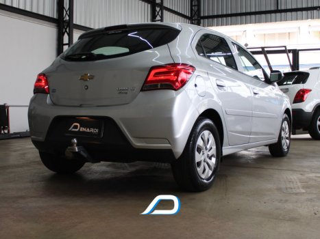 CHEVROLET Onix Hatch 1.0 4P FLEX LT, Foto 4