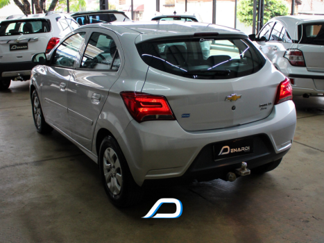 CHEVROLET Onix Hatch 1.0 4P FLEX LT, Foto 8