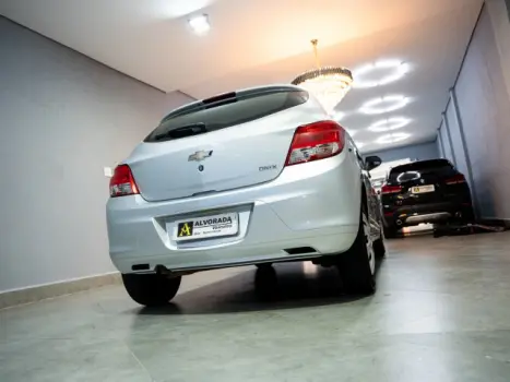 CHEVROLET Onix Hatch 1.0 4P FLEX LS, Foto 11
