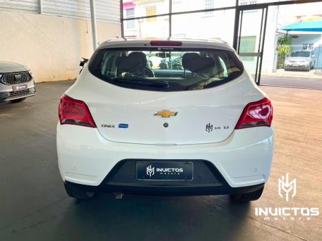 CHEVROLET Onix Hatch 1.4 4P FLEX LT, Foto 5