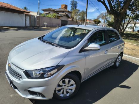 CHEVROLET Onix Hatch 1.0 4P FLEX LT, Foto 1
