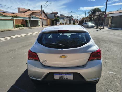 CHEVROLET Onix Hatch 1.0 4P FLEX LT, Foto 10