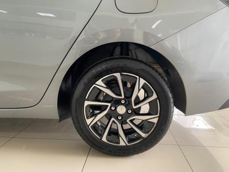 CHEVROLET Onix Sedan 1.0 12V 4P FLEX PREMIER PLUS TURBO AUTOM�TICO, Foto 9