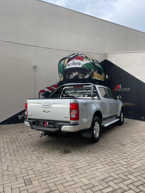 CHEVROLET S10 2.8 16V LT CABINE DUPLA 4X4 TURBO DIESEL, Foto 4