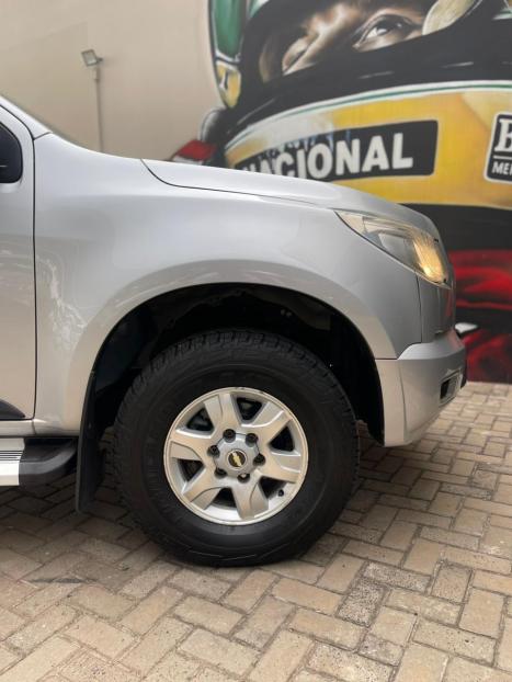 CHEVROLET S10 2.8 16V LT CABINE DUPLA 4X4 TURBO DIESEL, Foto 8