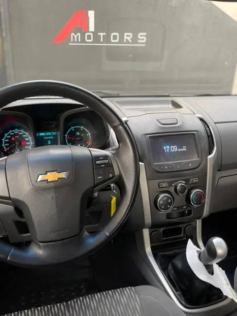 CHEVROLET S10 2.8 16V LT CABINE DUPLA 4X4 TURBO DIESEL, Foto 18