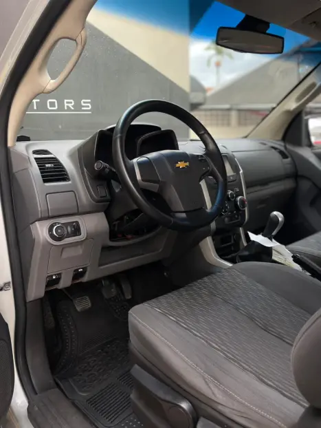 CHEVROLET S10 2.8 16V LT CABINE DUPLA 4X4 TURBO DIESEL, Foto 23