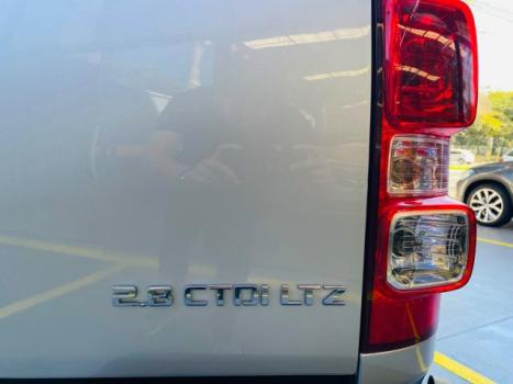 CHEVROLET S10 2.8 16V LTZ CABINE DUPLA TURBO DIESEL, Foto 8