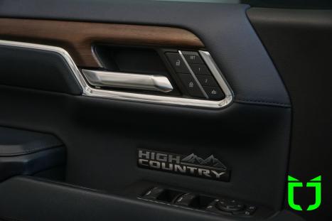 CHEVROLET Silverado 5.3 V8 1500 HIGH COUNTRY CABINE DUPLA 4X4 AUTOMÁTICO, Foto 20