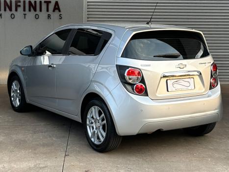 CHEVROLET Sonic Hatch 1.6 16V 4P LTZ FLEX AUTOMTICO, Foto 2