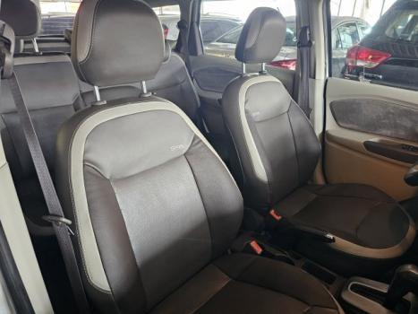 CHEVROLET Spin 1.8 4P FLEX LTZ AUTOMÁTICO, Foto 8 CHEVROLET Spin 1.8 4P FLEX LTZ AUTOMÁTICO, Foto 8